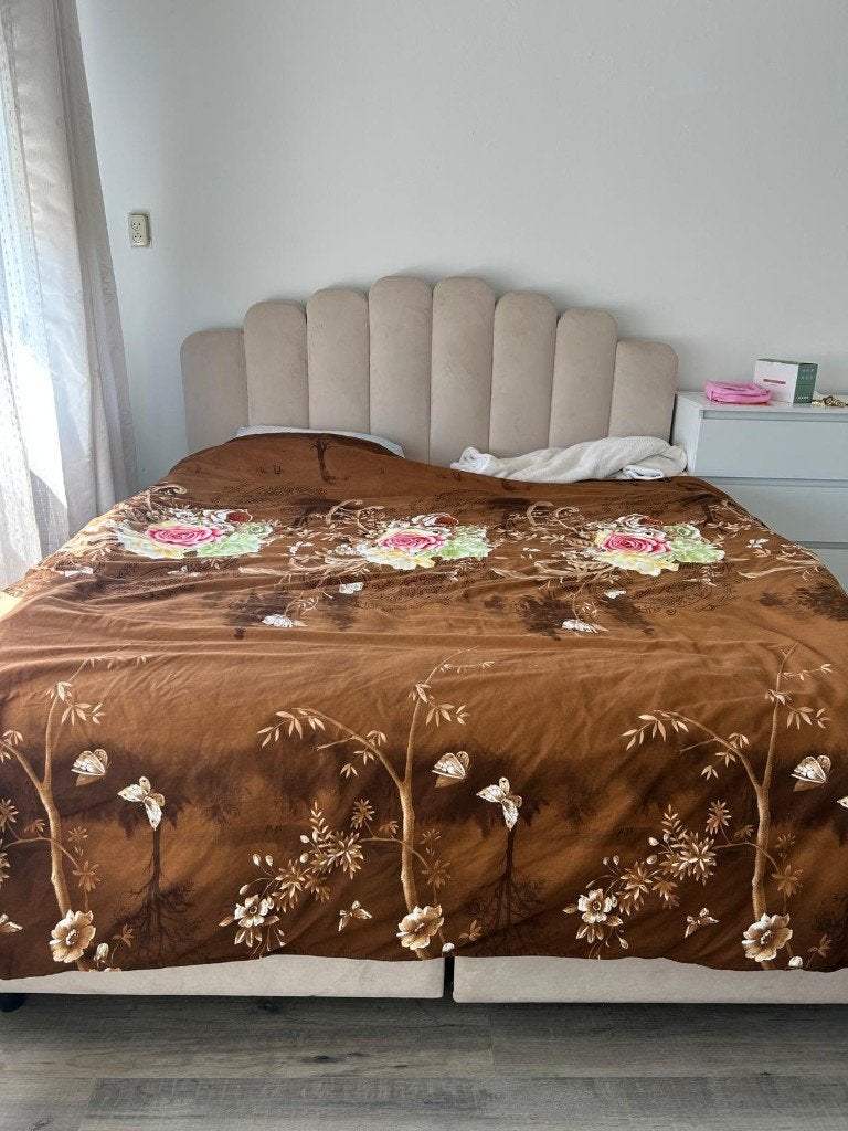 Meubels en bed, Ophalen, Zo goed als nieuw, Twijfelaar, Crème
