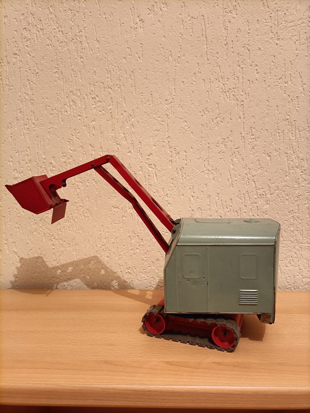 Kibri blikken graafmachine, Ophalen of Verzenden, Gebruikt