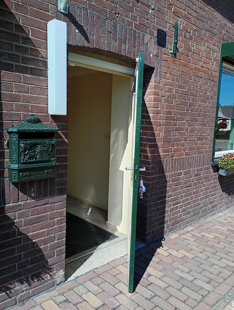 Praktijkruimte / kantoorruimte te huur, Huizen en Kamers, Kamers te huur