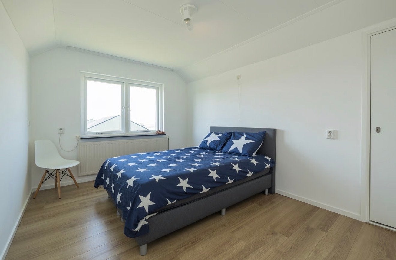 Boxspring 140cm met achterwand - Grijs, Ophalen, Gebruikt, Tweepersoons, 140 cm