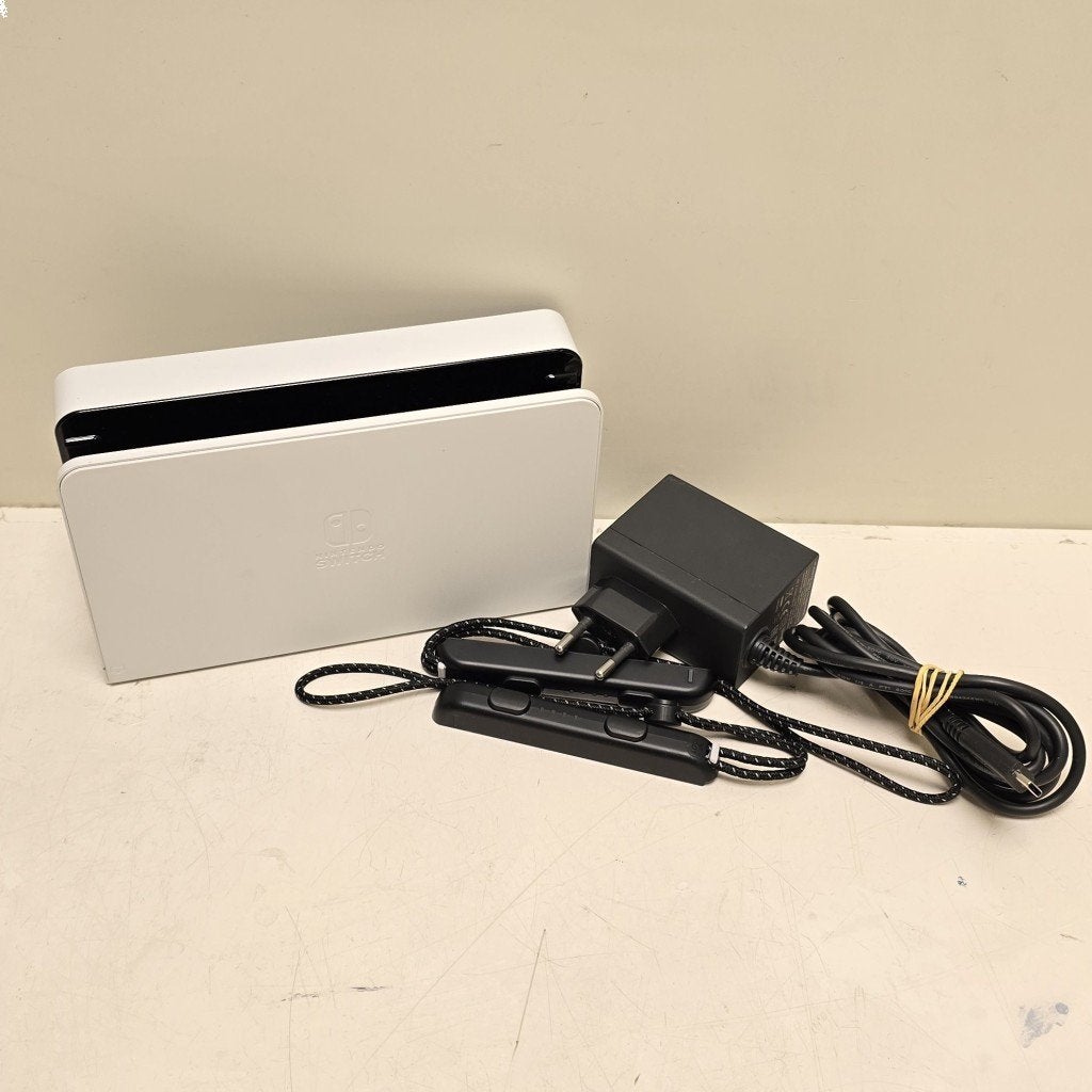 Nintendo Switch Oled | 64GB (839041), Nintendo of Europe GmbH, Info@naw.nl, Goldsteinstrasse 235, 60528 Frankfurt am Main, Duitsland