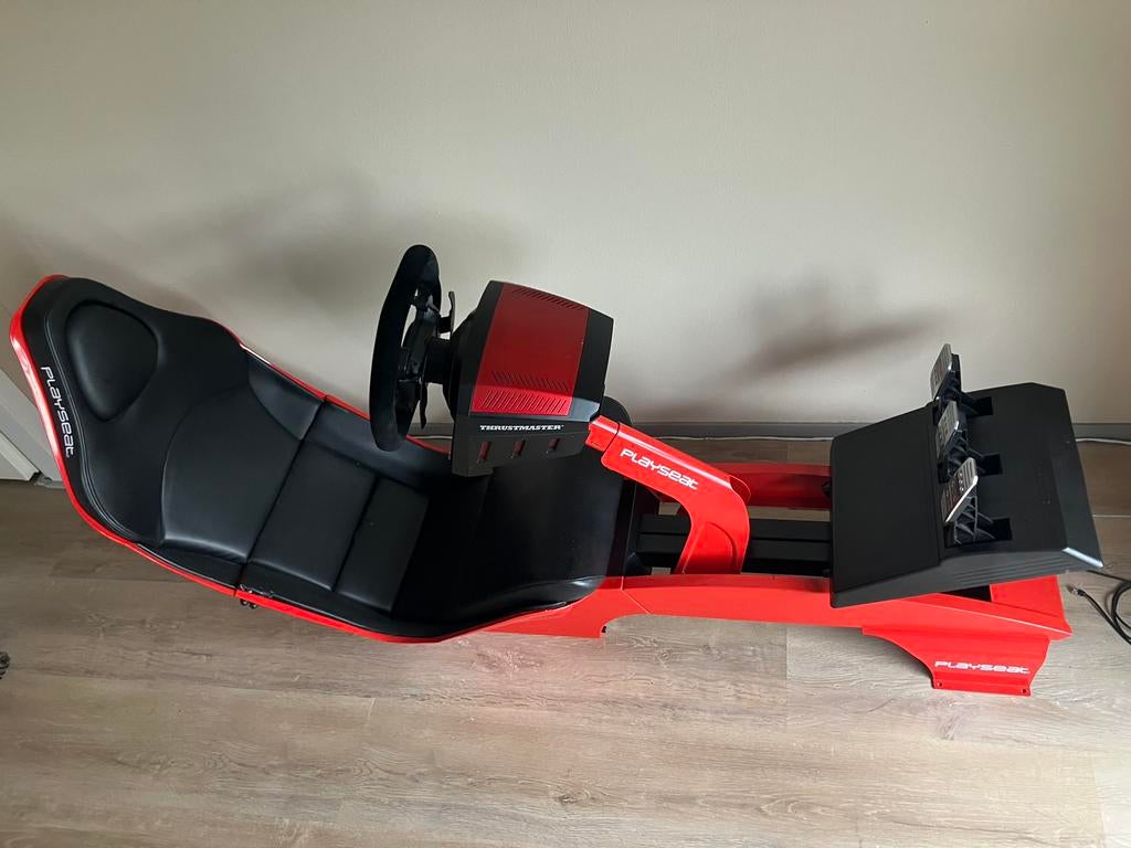 F1 Playseat met Thrustmaster TS-XW Sparco stuur en pedalen, Ophalen, Gebruikt, Stuurtje of Sportattribuut, Xbox Original