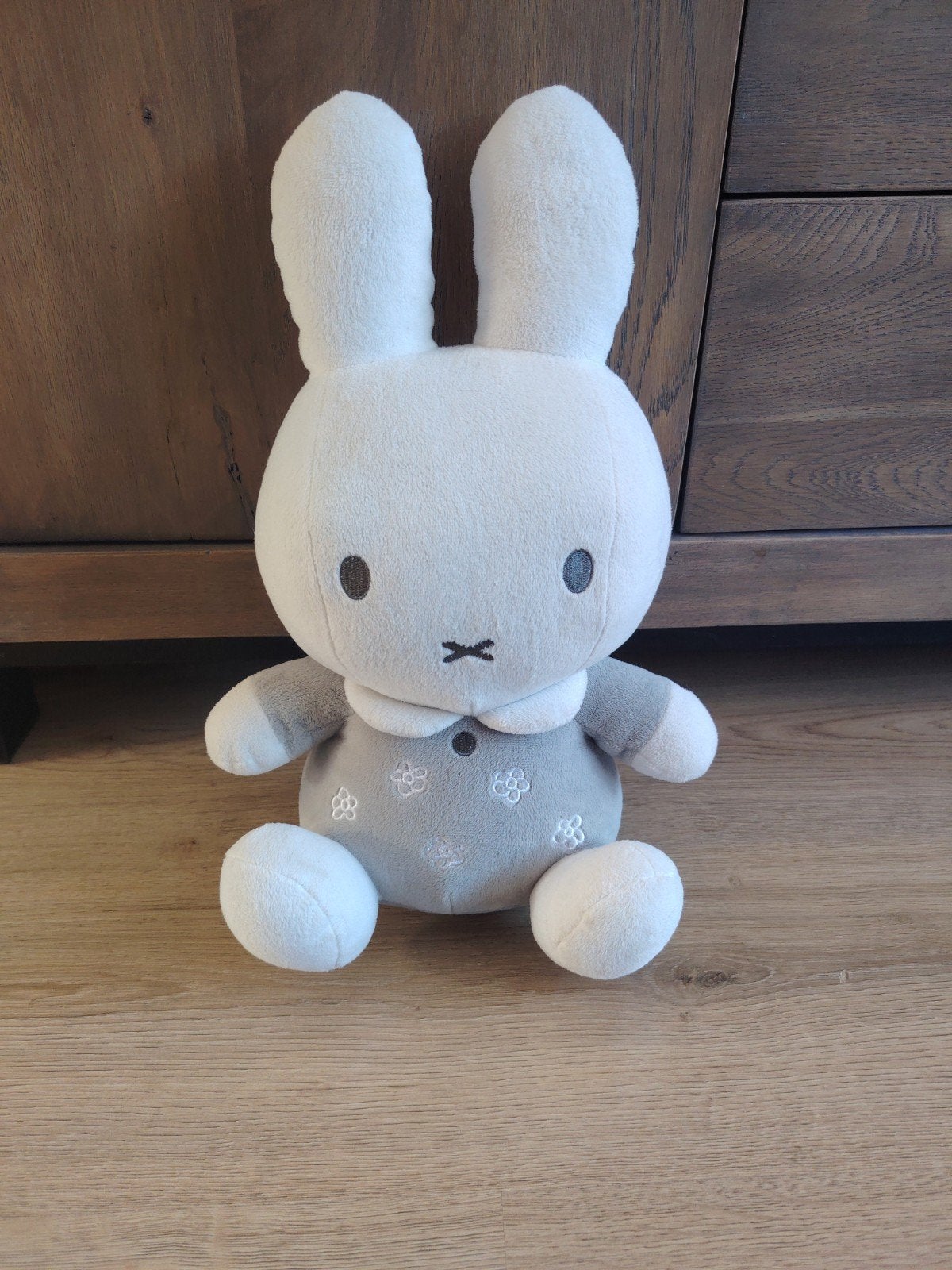Grote Nijntje knuffel, Overige merken, Met geluid, Konijn, Nijntje