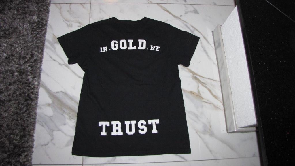 164-170 IN GOLD WE TRUST shirt, Kinderen en Baby's, Kinderkleding | Maat 164, Ophalen of Verzenden, Zo goed als nieuw, Jongen