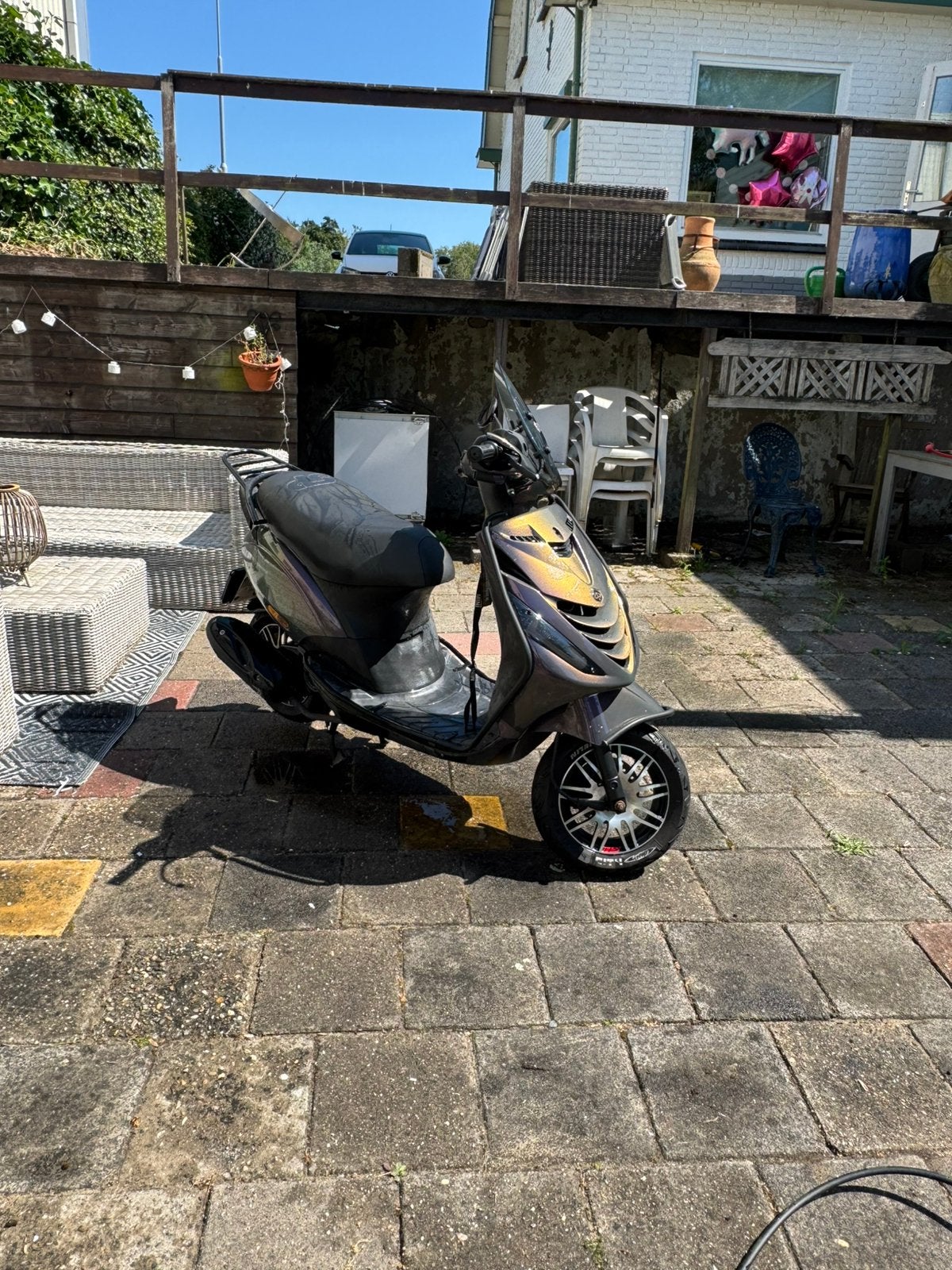 Piaggio Zip 80cc Malossi | Unieke kappenset, Fietsen en Brommers, Ophalen, Zo goed als nieuw, Benzine, Zip