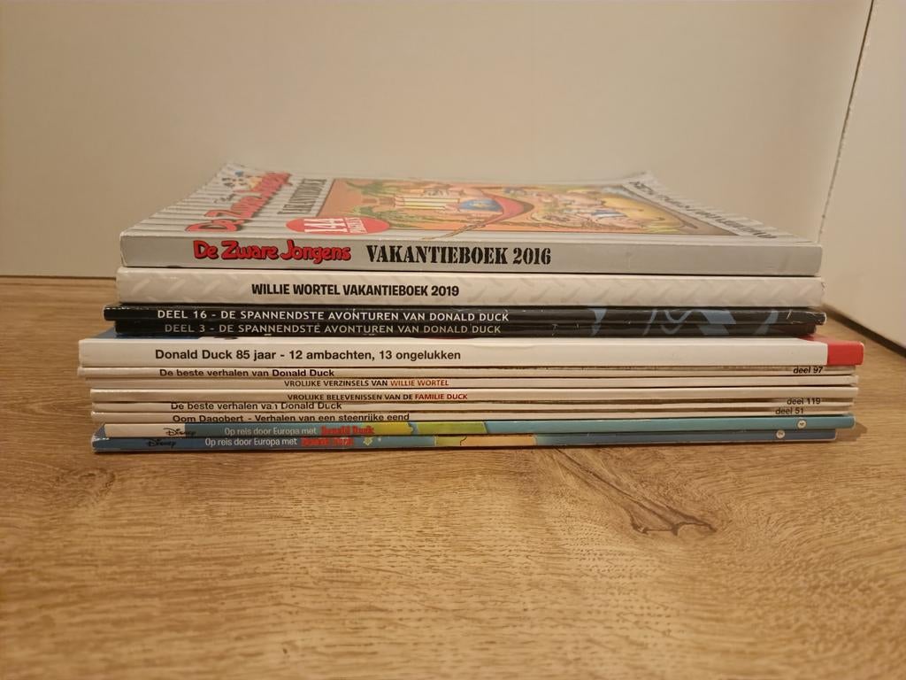 12 Donald Duck boeken, Boeken, Ophalen of Verzenden, Gelezen