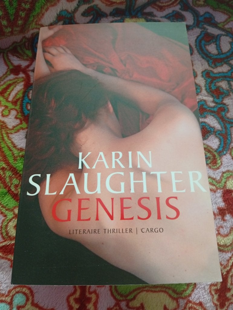 Genesis - Karin Slaughter, Ophalen of Verzenden, Zo goed als nieuw, Karin Slaughter