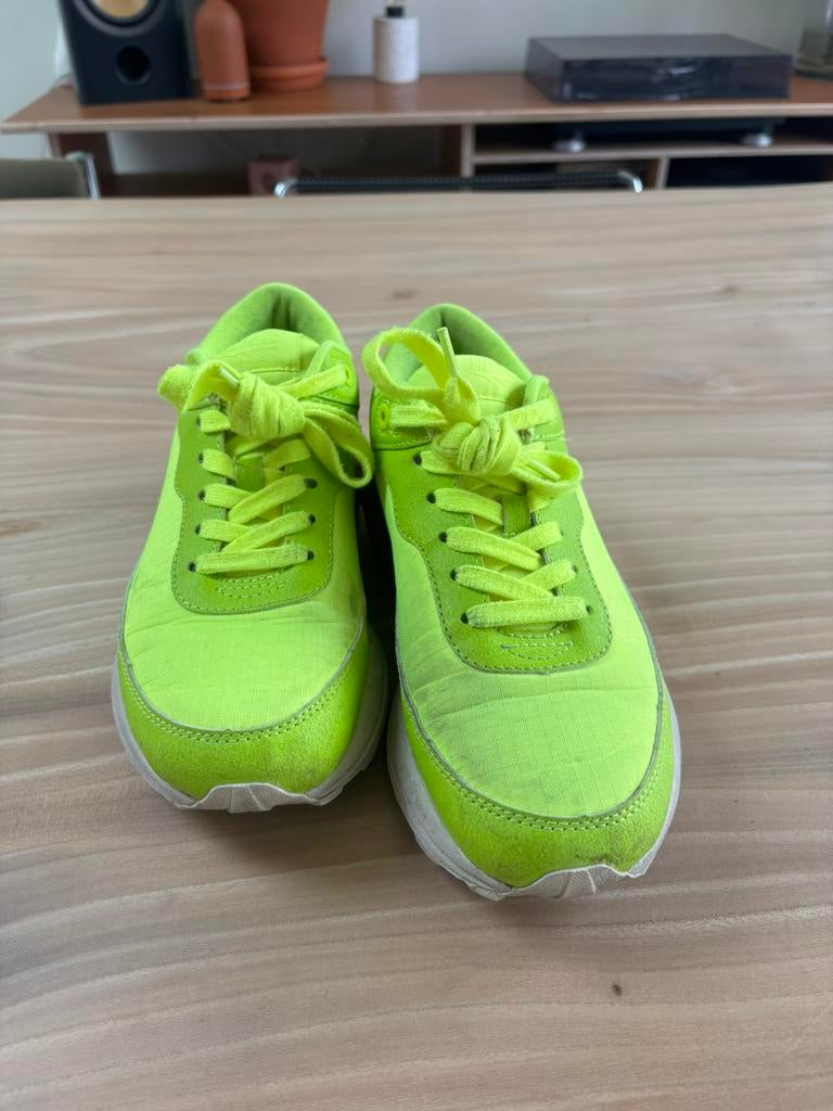 Hi-tec fluo geel maat 40, Ophalen of Verzenden, Zo goed als nieuw, Hardloopschoenen, Overige merken