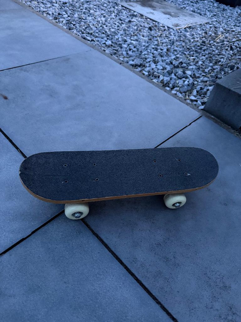 Mini skateboard, Ophalen, Zo goed als nieuw
