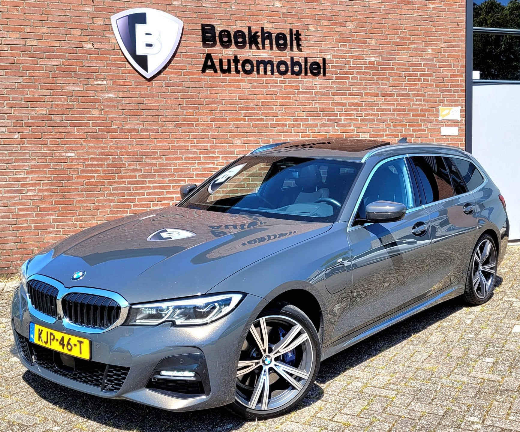 BMW 330E XDRIVE M-sport Pano FULL! (Dravit Grau) - Dealer on, Auto's, 1998 cc, Gebruikt, Euro 6, 4 cilinders