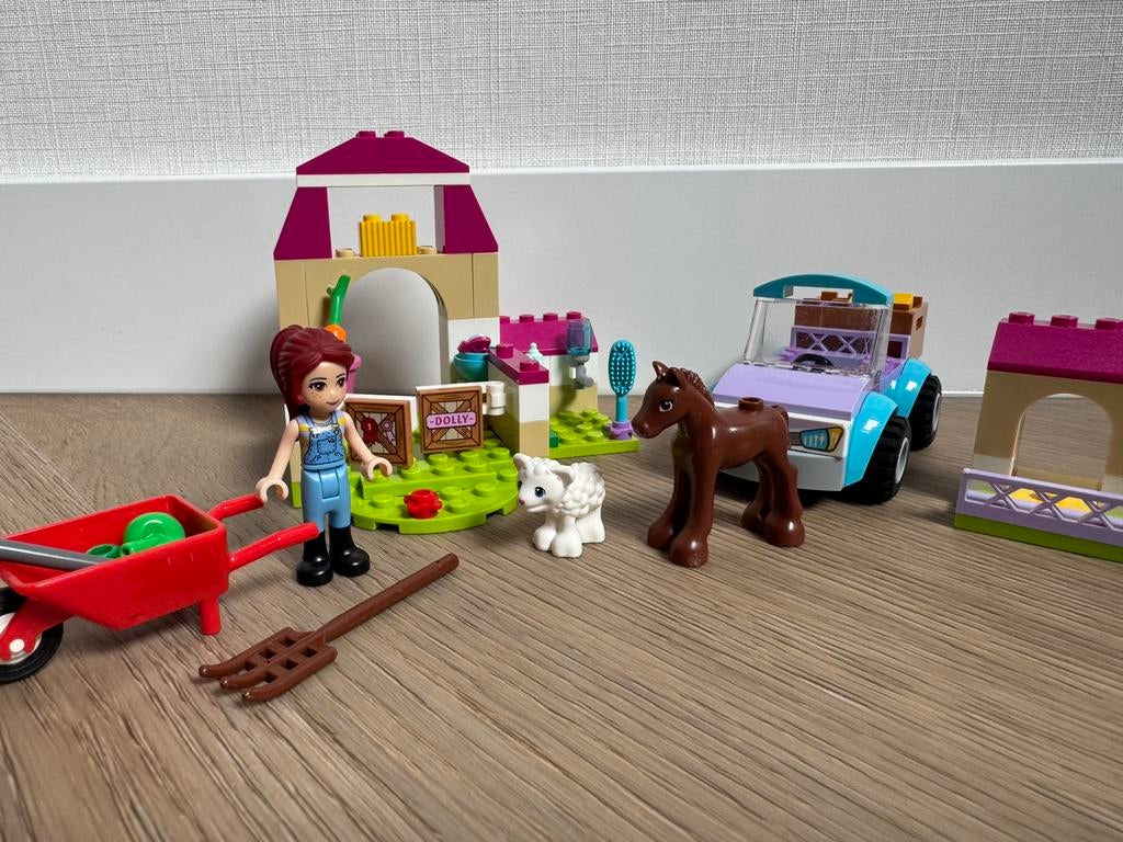 100% compleet Lego Friends Juniors 10746 Mia’s Boerderij, Lego, Friends, Ophalen of Verzenden, Zo goed als nieuw