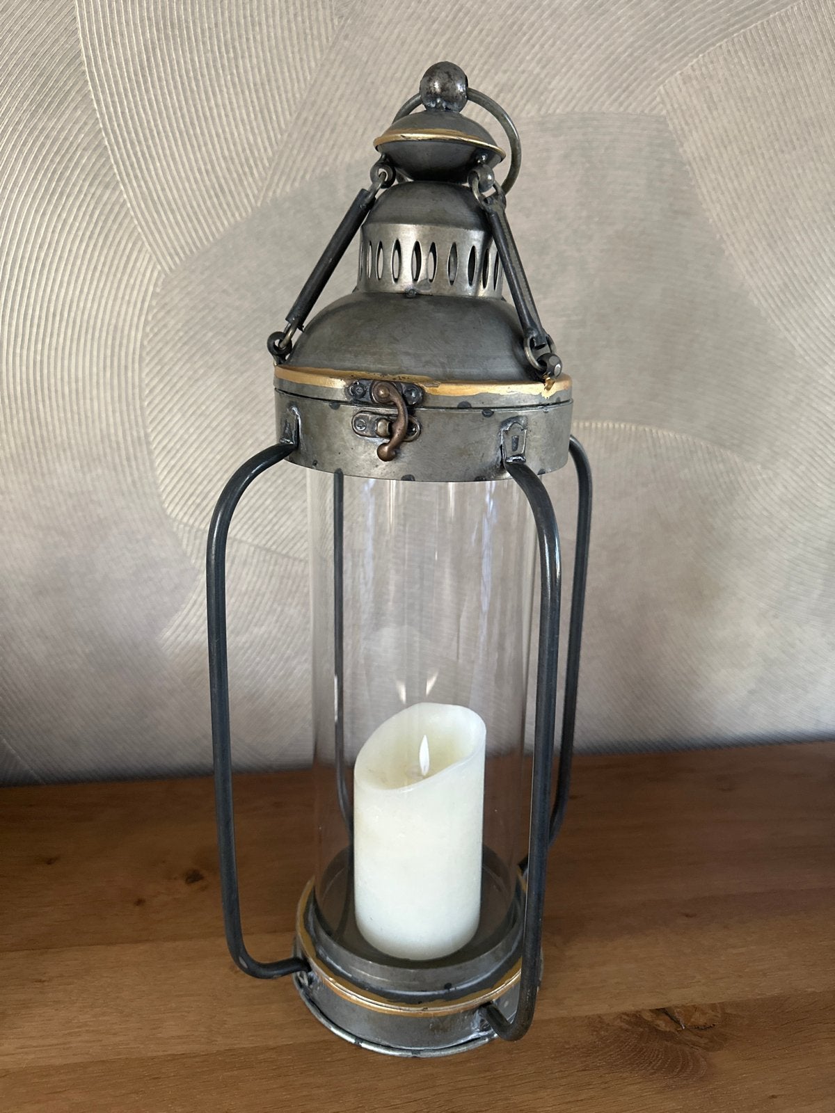 Windlicht metaal met batterijkaars - PTMD Collection, Ophalen, Zo goed als nieuw, Metaal, Grijs