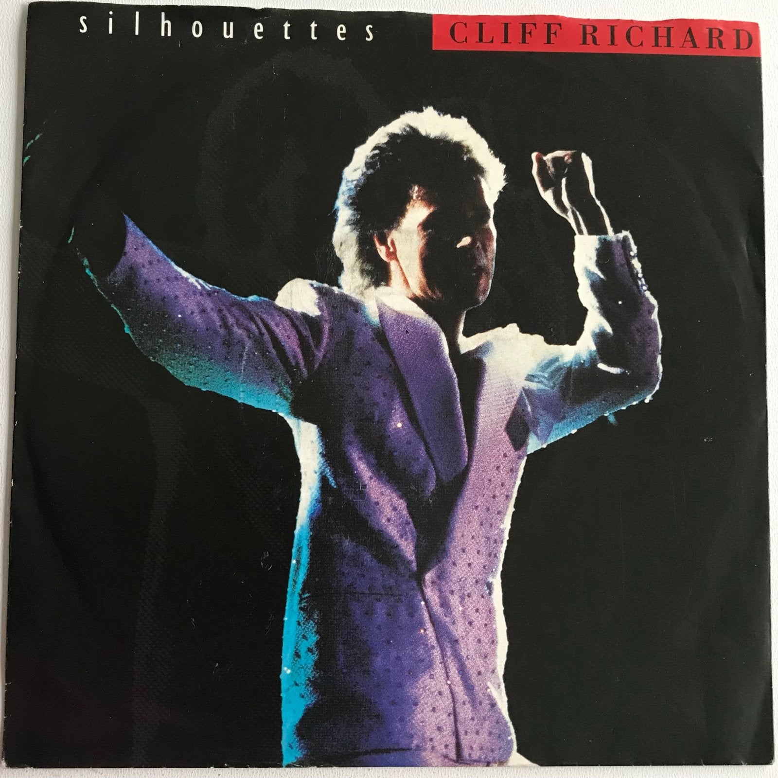 Cliff Richard - Silhouettes / The Winner 7 inch vinyl single, Cd's en Dvd's, Vinyl Singles, Gebruikt, 7 inch, Pop, EP