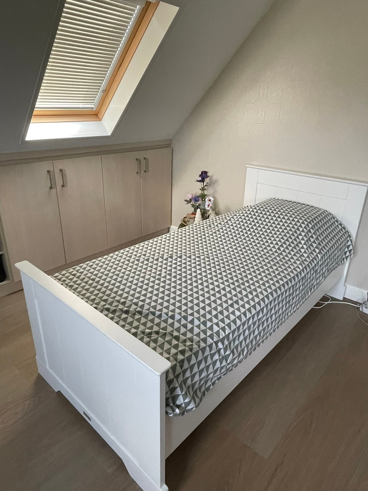 Bopita éénpersoons bed met bijbehorende kast, Ophalen, Lattenbodem, 180 cm of meer, 100 cm of meer