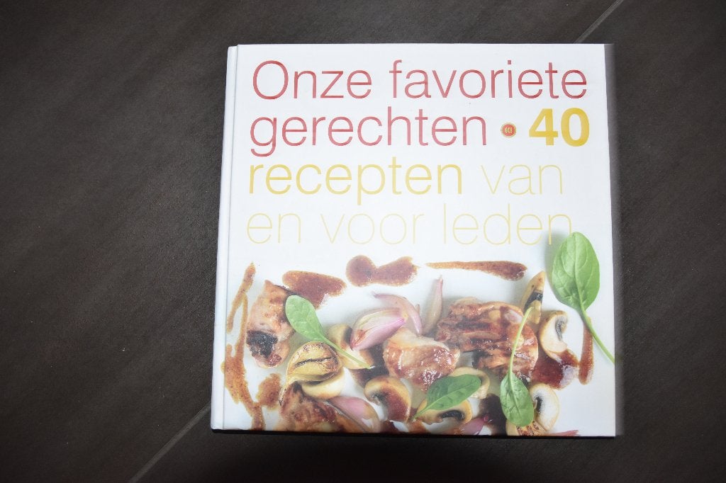 Onze favourite gerechten, Ophalen of Verzenden, Zo goed als nieuw, Overige gebieden, Hoofdgerechten