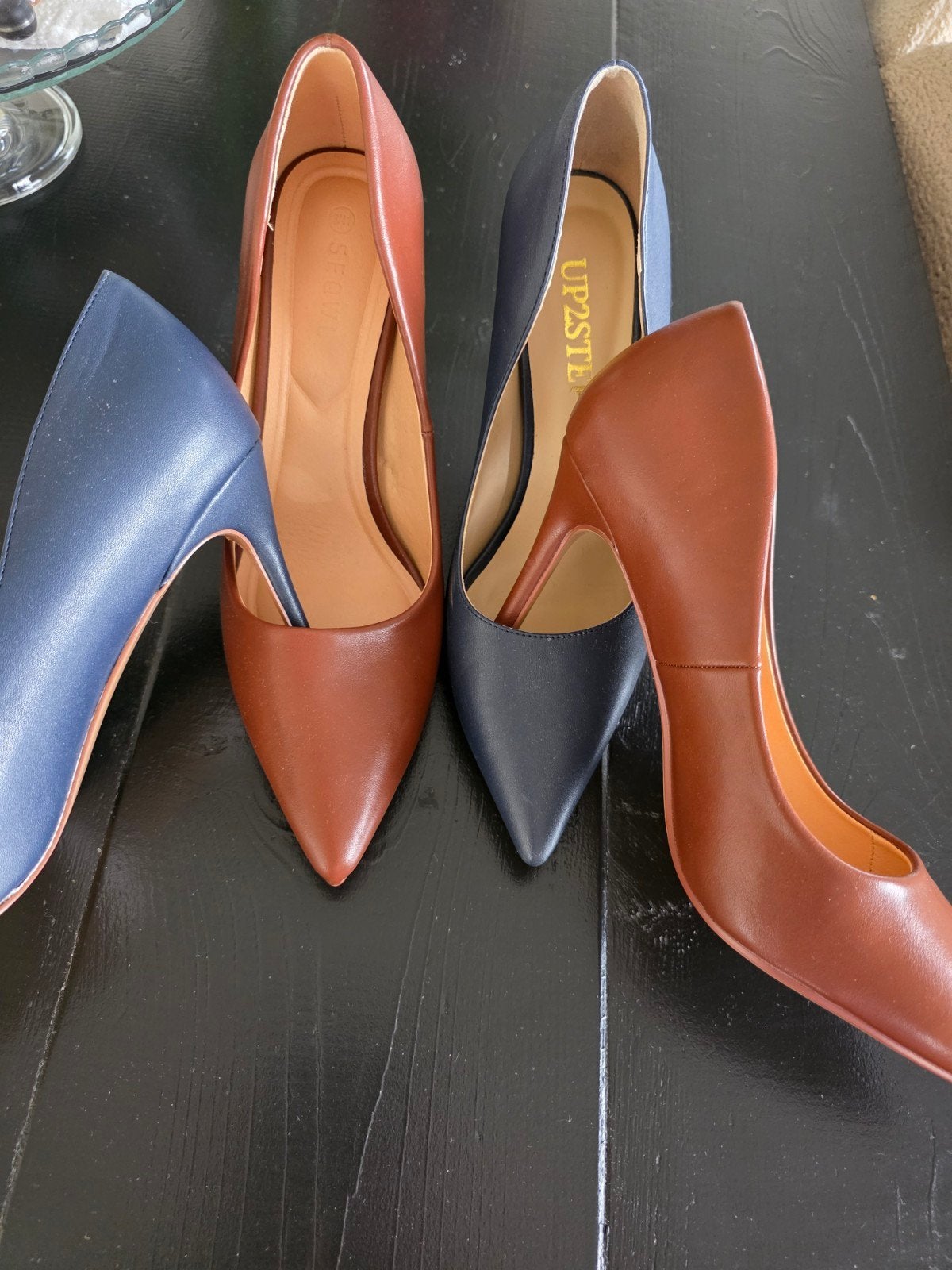Marineblauwe en bruine pumps maat 42, Kleding | Dames, Ophalen, Bruin, Nieuw, Dansschoenen
