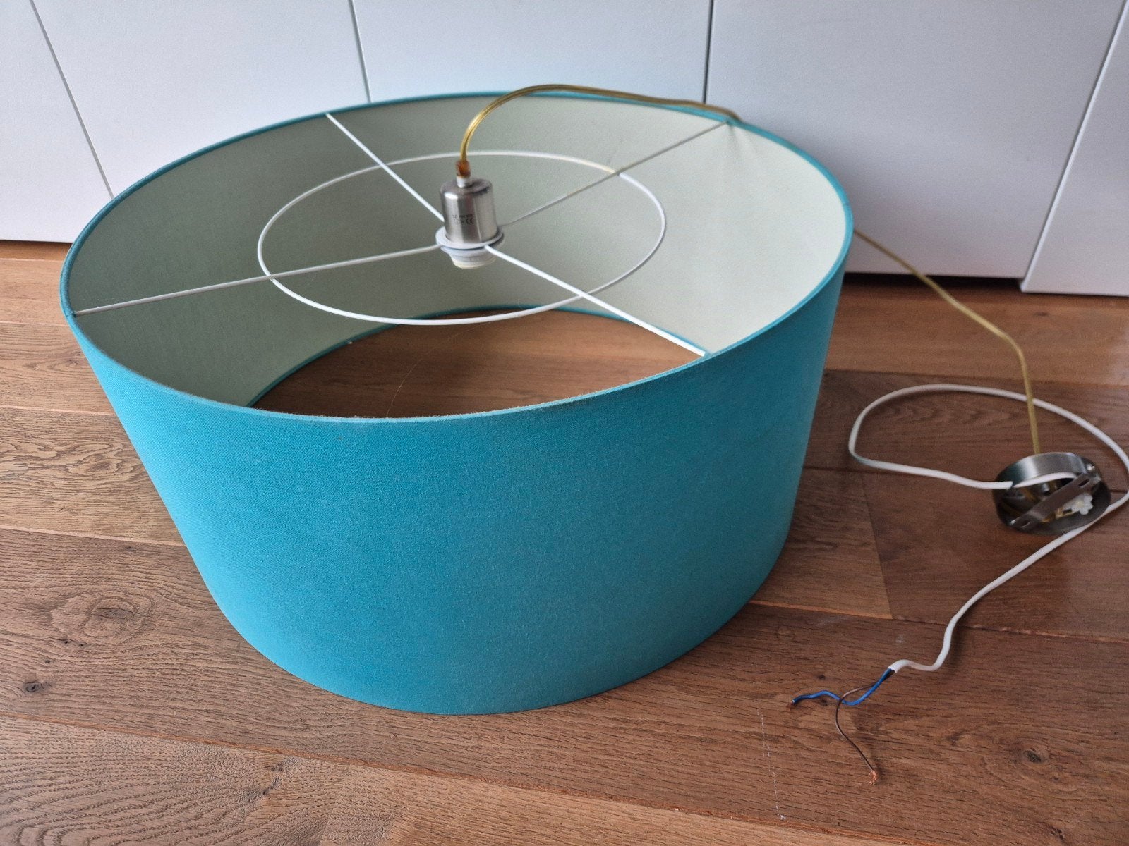Lampenkap (hanglamp) turquoise 28 cm hoog, 61,5 cm diameter, Hanglamp, Blauw, Ophalen of Verzenden, Zo goed als nieuw