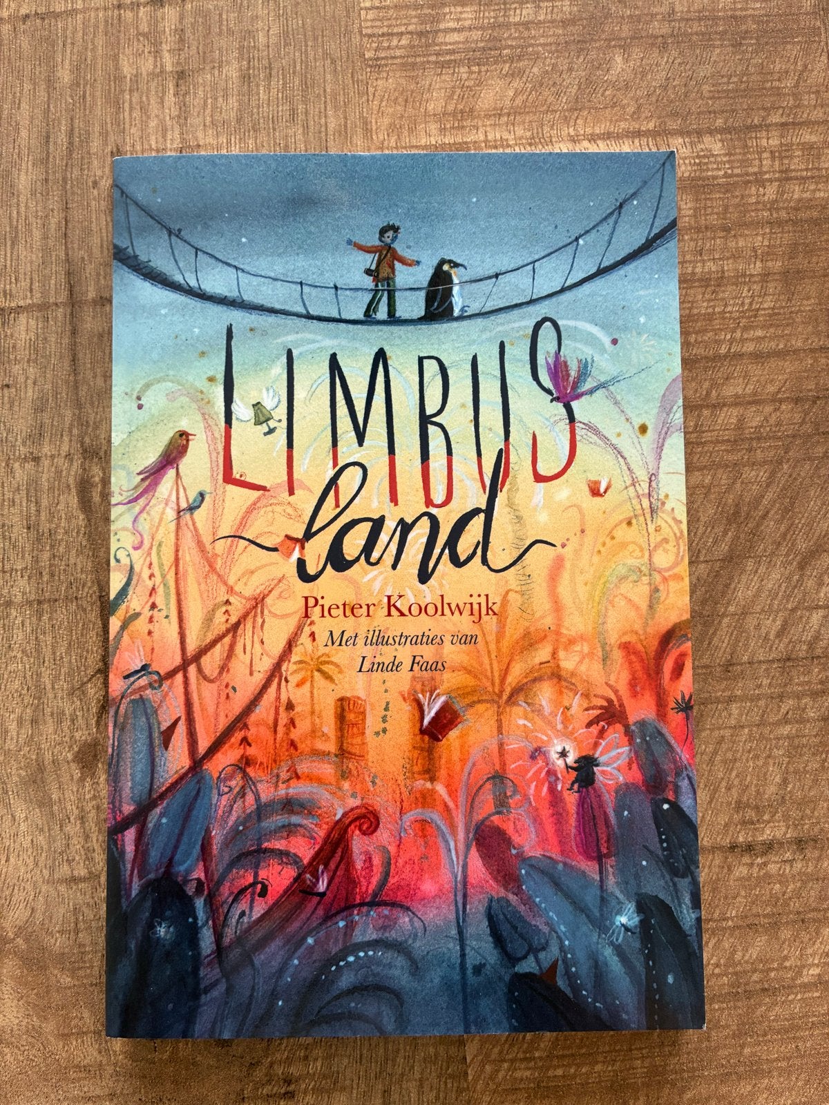 Limbusland - Pieter Koolwijk, Boeken, Ophalen of Verzenden, Zo goed als nieuw, Fictie