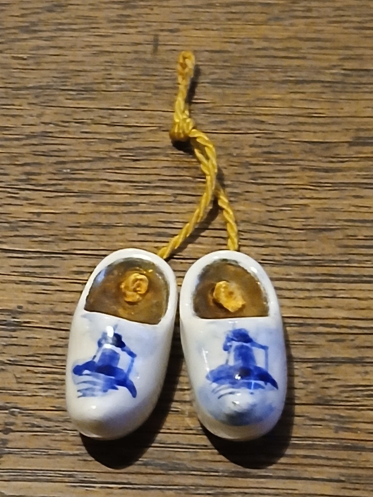 LEUKE KLEINE KLOMPJES. HAND BESCHILDERD., Ophalen of Verzenden