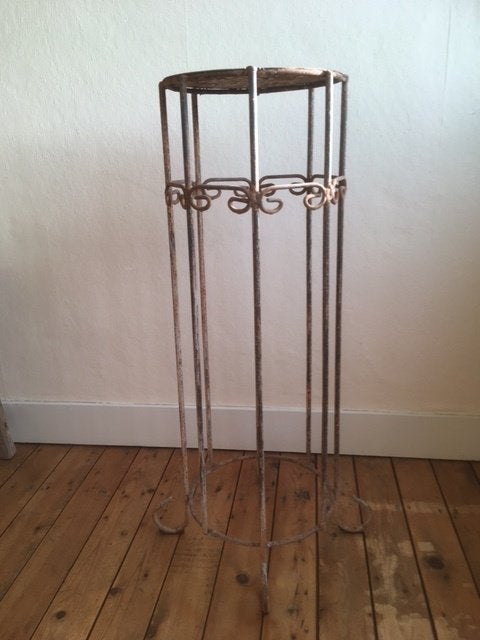 Brocante "plantentafeltje", Hoog 86 / doorsnede 28 cm. Uniek, Ophalen