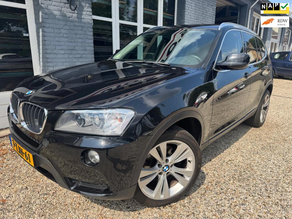 BMW X3 SDrive 20d HIGH EXECUTIVE, MET ORIGINELE KM STAND EN, Automaat, Euro 5, Achterwielaandrijving, 2000 kg