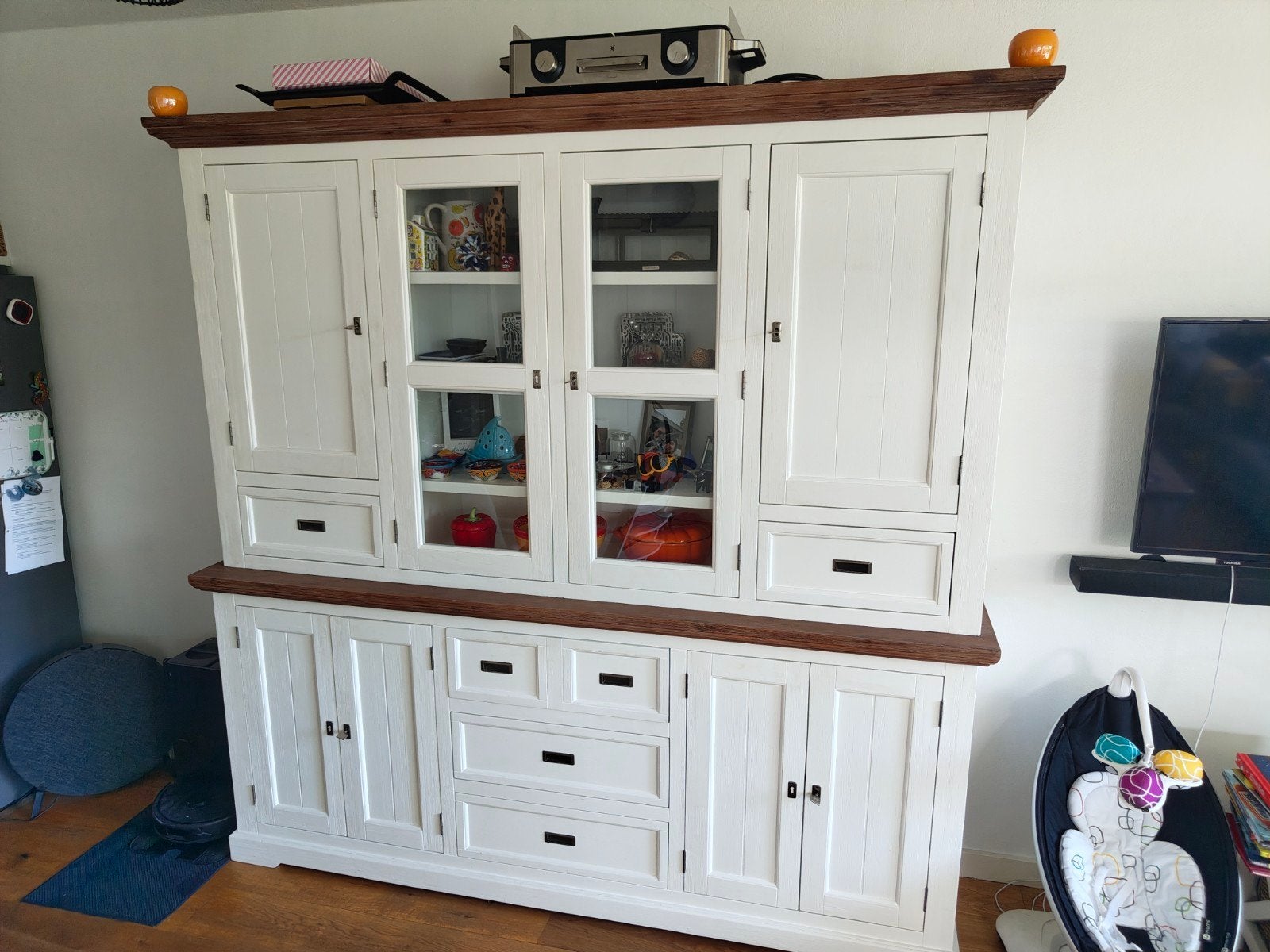 Landelijk dressoir/vitrinekast van bommel met accacia blad, Ophalen, Met deur(en), Landelijk, 200 cm of meer