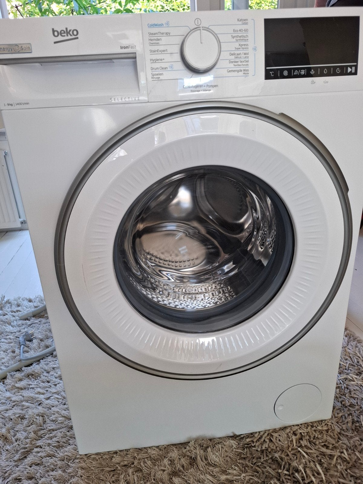 Beko wasmachine - nog geen jaar oud, zo goed als nieuw!, Ophalen