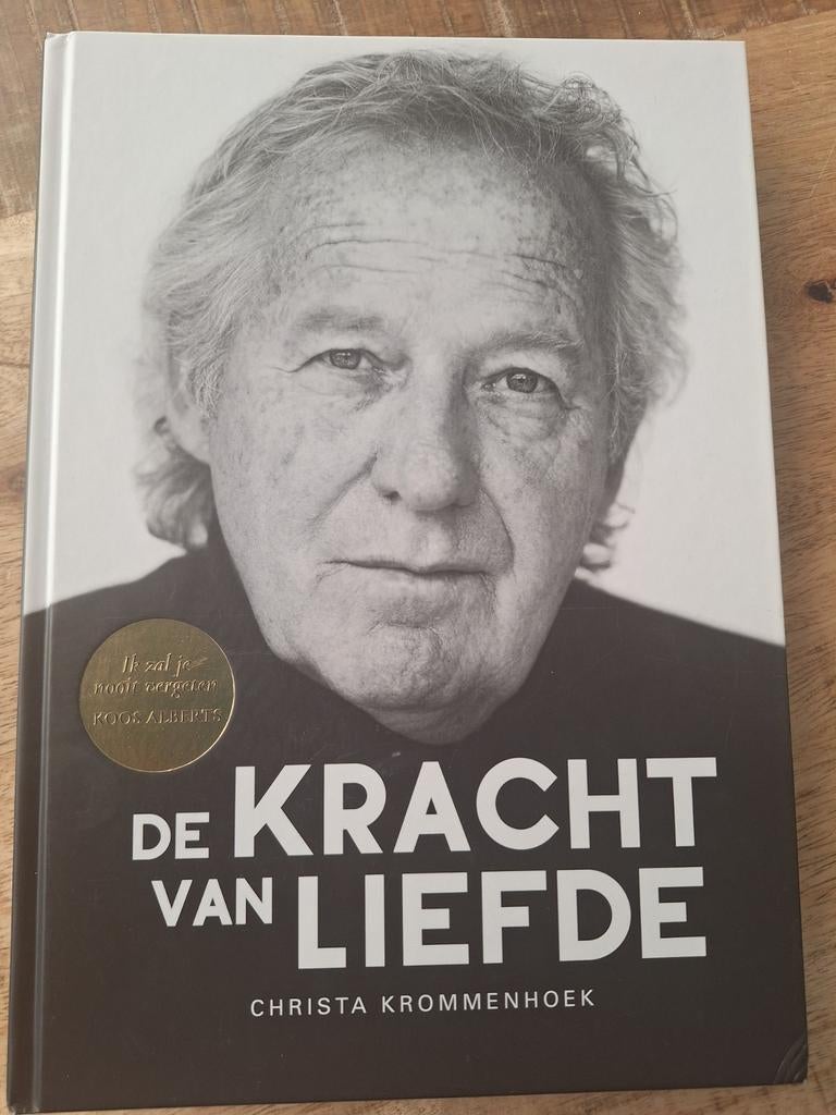 Christa Krommenhoek - De kracht van liefde, Ophalen of Verzenden, Zo goed als nieuw, Christa Krommenhoek, Sport