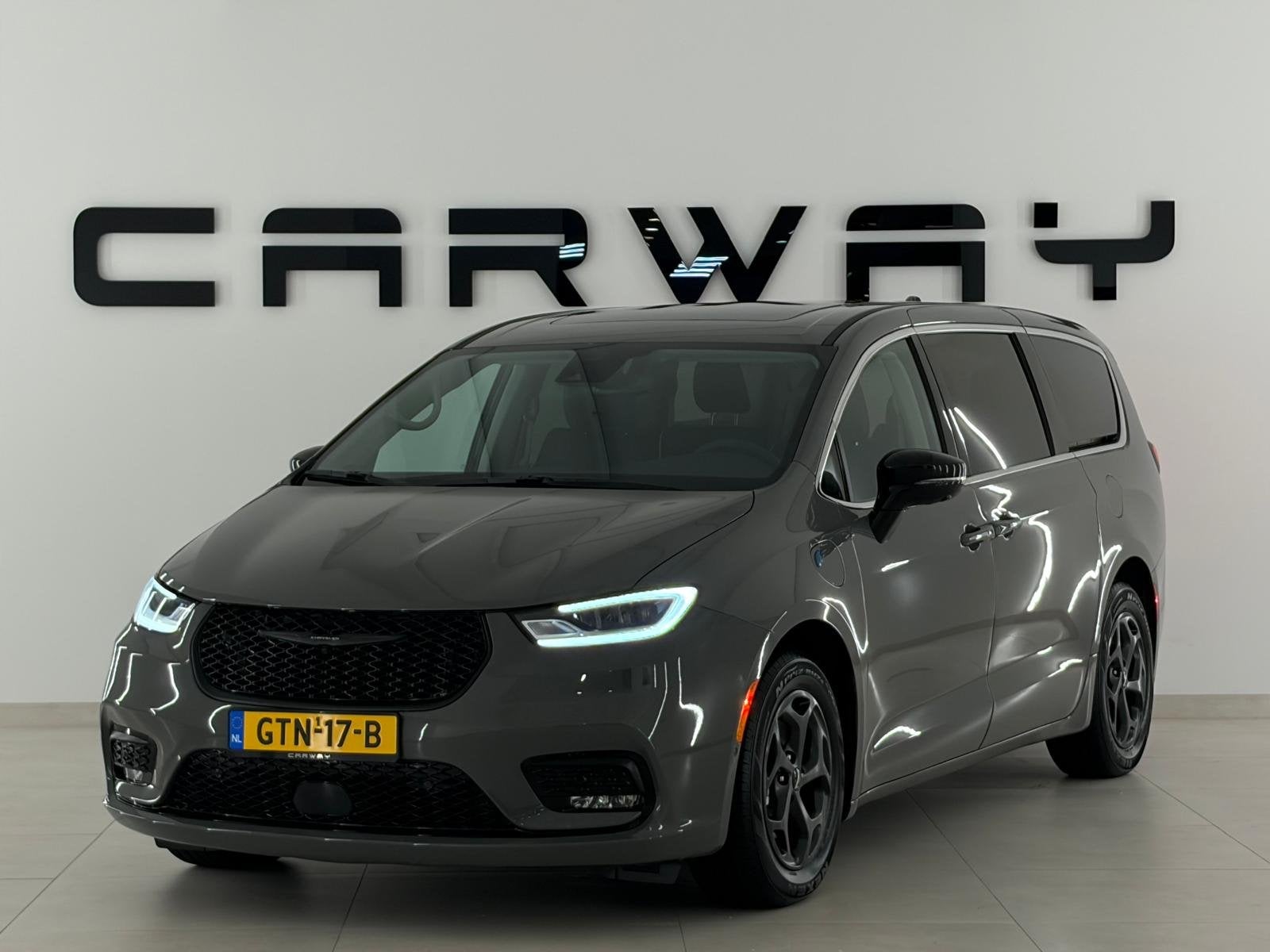 Chrysler Pacifica 3.6 Limited S Plug-in Hybrid NL-AUTO, Auto's, 450 kg, Gebruikt, Bedrijf, Verwarmde buitenspiegels