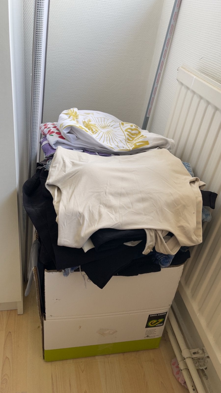 Grote doos dameskleding XS/M - Stradivarius, H&M, New Yorker, Ophalen of Verzenden, Zo goed als nieuw