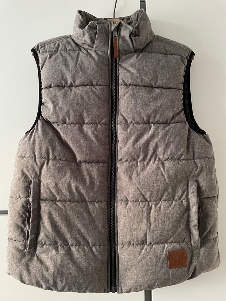 Bodywarmer H&M Maat 170 | 14+ Jaar Als nieuw, Ophalen of Verzenden, Zo goed als nieuw, Jongen of Meisje, Trui of Vest