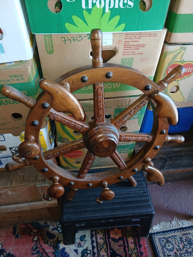 vintage kapstok wagenwiel, Ophalen