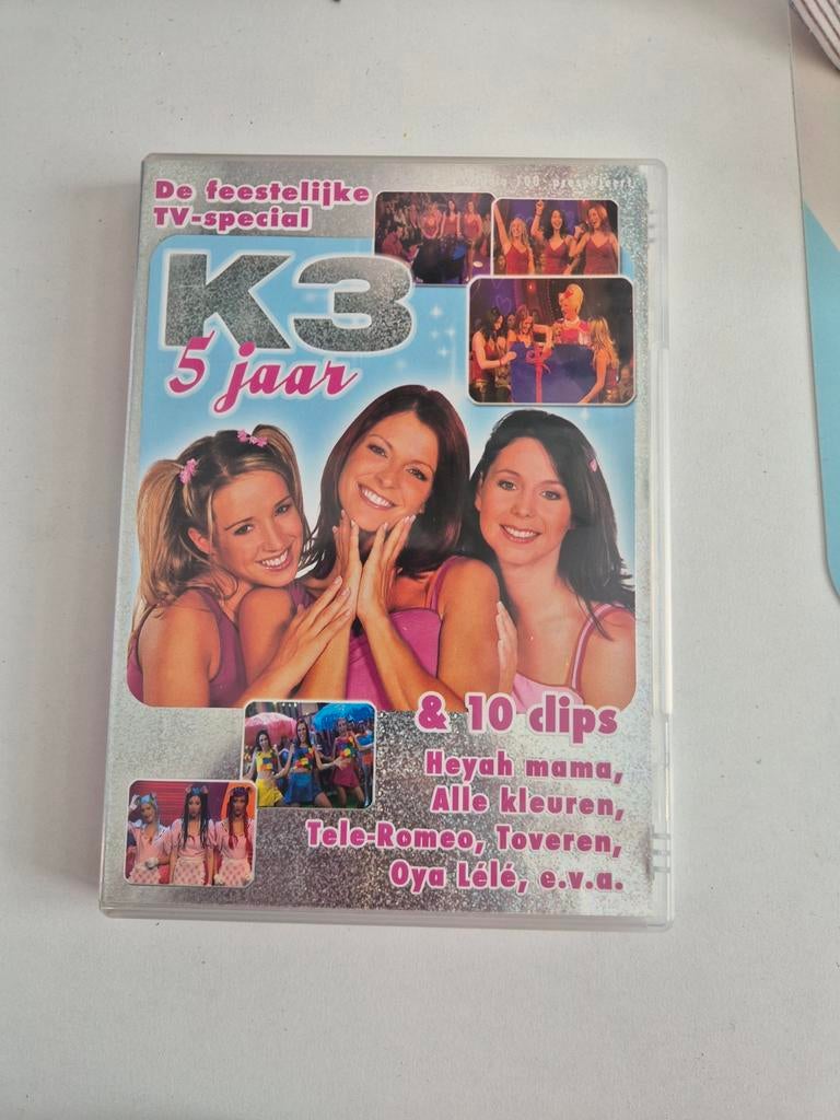 K3 5 Jaar DVD - De Feestelijke TV-Special + 10 Clips, Alle leeftijden, Ophalen of Verzenden, Zo goed als nieuw