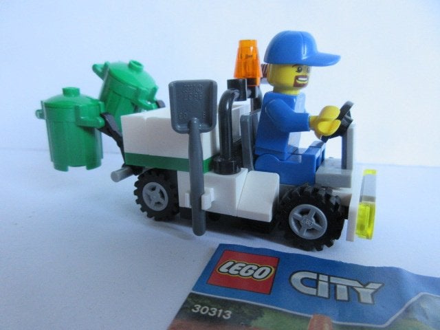 30313 City, Vuilnis ophaaldienst met bouwtekening., Kinderen en Baby's, City, Lego, Ophalen of Verzenden, Zo goed als nieuw