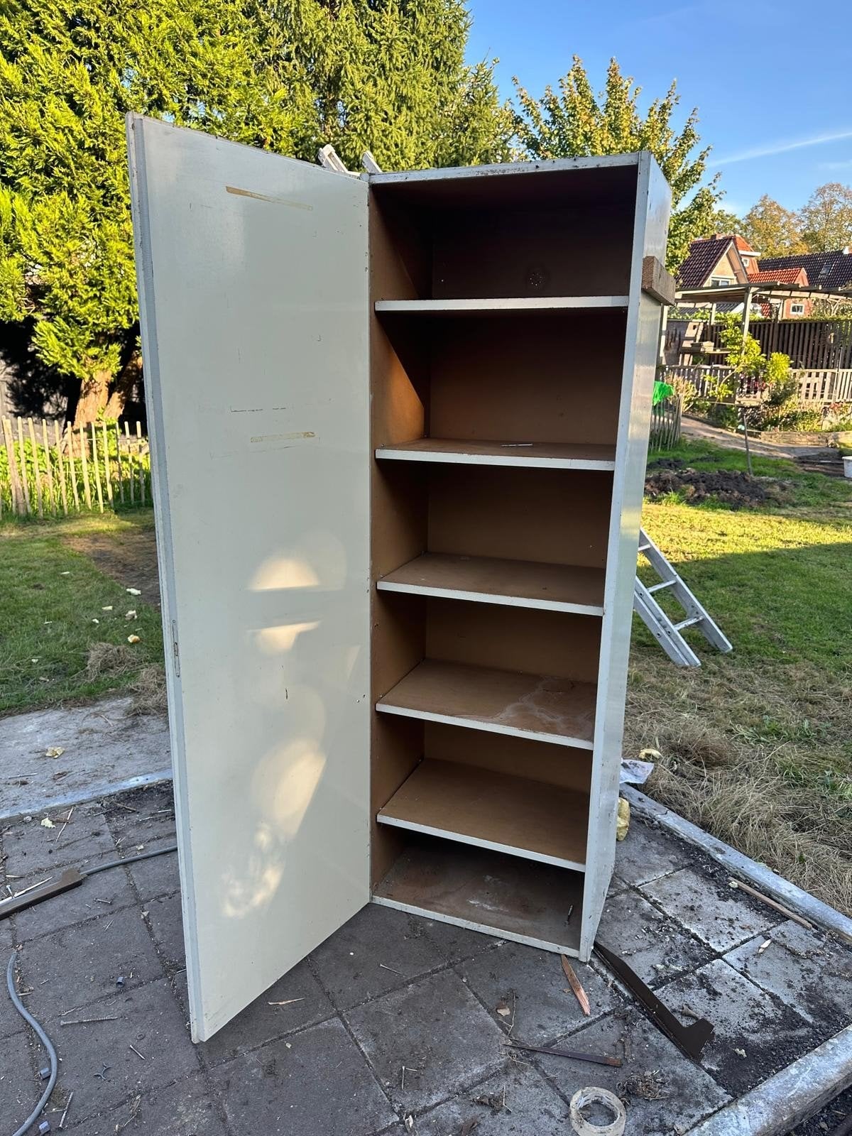 Gratis houten kast met 5 planken (180x60x40 cm), Ophalen, Gebruikt