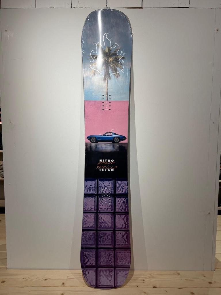 NIEUW!! Nitro Cheap Thrills heren snowboard model 2024-2025, Info@nitro.de, Nitro Snowboards, Bergstraße 11, 82024 Taufkirchen