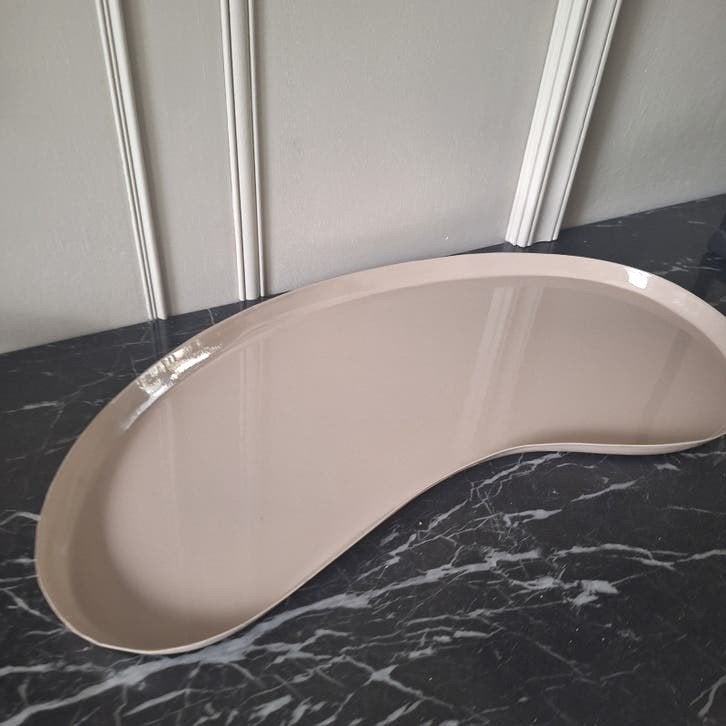Groot organisch taupe kleurig hoogglans kidney tray, Rond, Nieuw, Ophalen of Verzenden, X