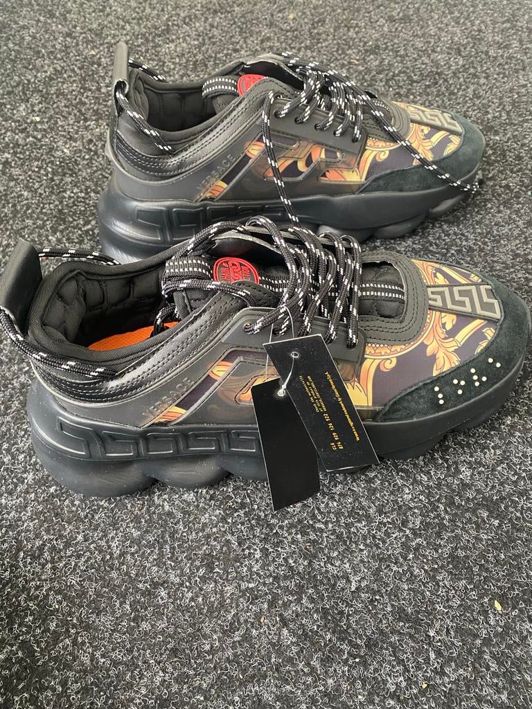 Nieuwe Versace schoenen met kaartjes, maat 42, Zwart, Nieuw, Ophalen of Verzenden, Sneakers of Gympen