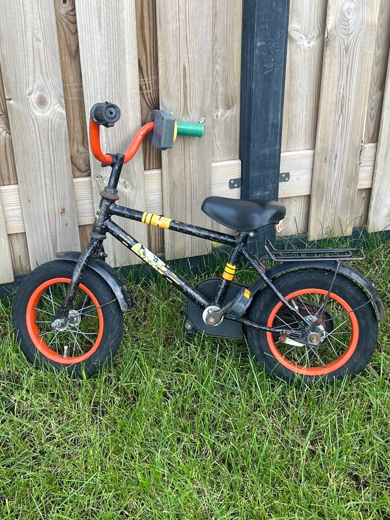 Oefenfiets fiets 12 of 14 inch, Fietsen en Brommers, Fietsen | Driewielfietsen, Ophalen, Gebruikt