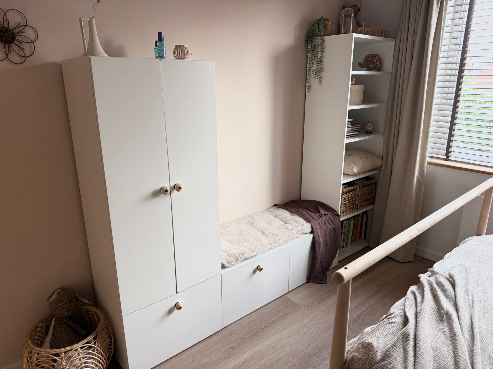 Ikea meubel kinderkamer, Ophalen, Met lade(s), Zo goed als nieuw, 200 cm of meer