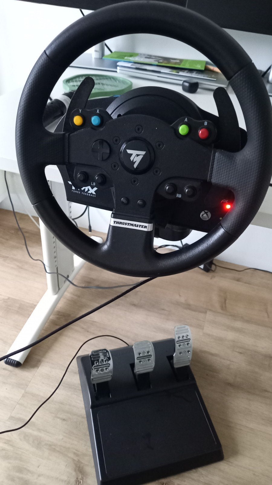 Thrustmaster TMX pro Force Feedback Racestuur met Pedalen, Spelcomputers en Games, Racestuur, Xbox, Force feedback, Ophalen of Verzenden