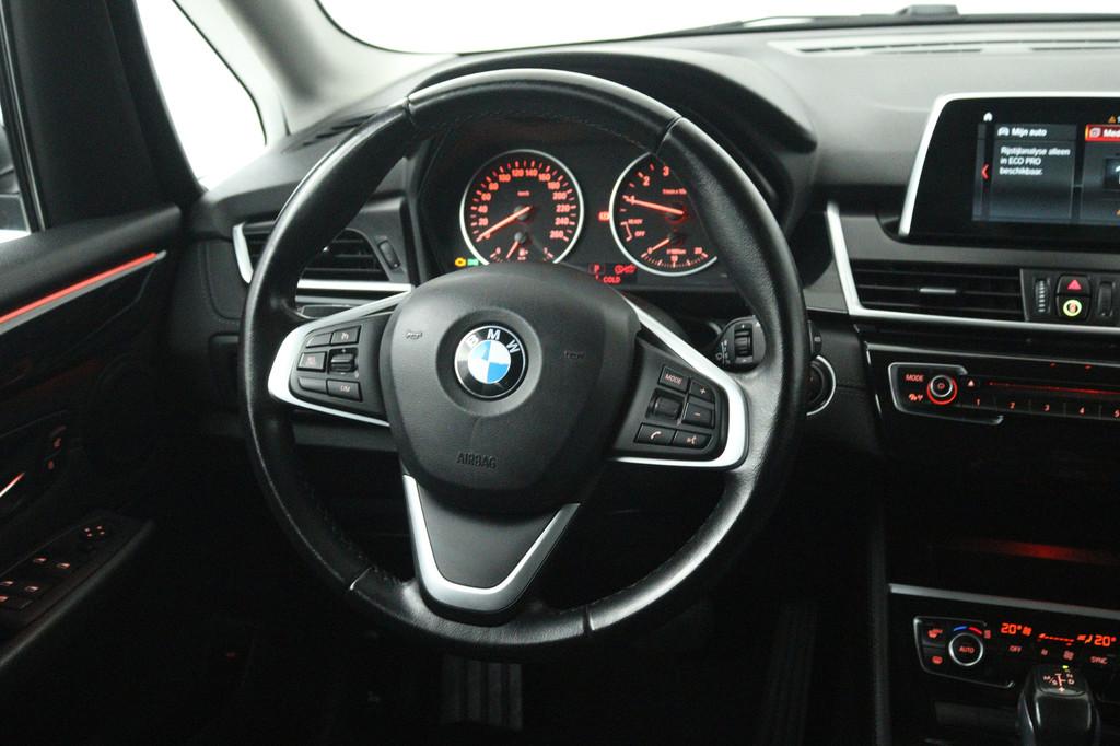BMW 2-serie Active Tourer 218i Corporate Lease Executive, 1345 kg, 136 pk, Gebruikt, Euro 6