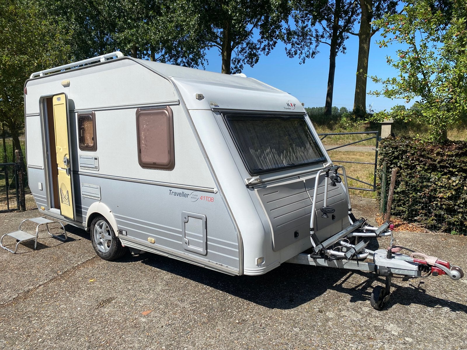 Zeer complete Kip 41TDB met voortent en mover, Mover, Rondzit, Kip, Particulier