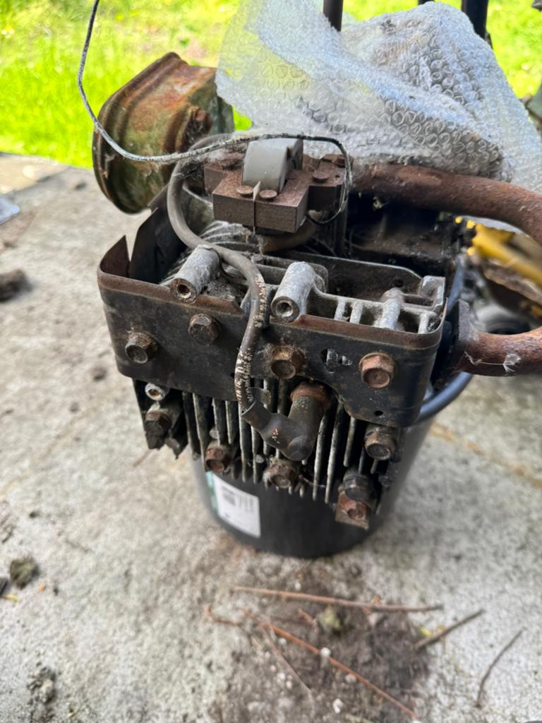 Briggs stratton  10 pk motor, Ophalen of Verzenden