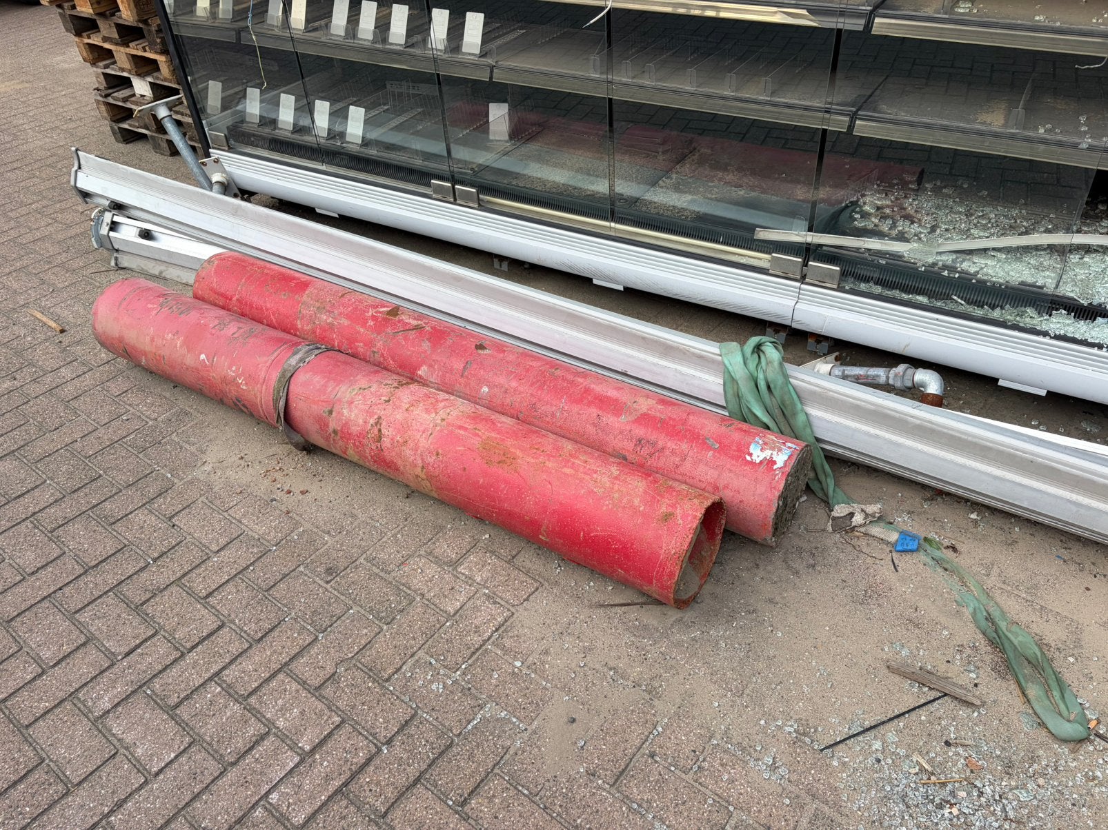 Stalen rampaal/aanrijdbeveiliging, Doe-het-zelf en Verbouw, Ophalen, Gebruikt, IJzer
