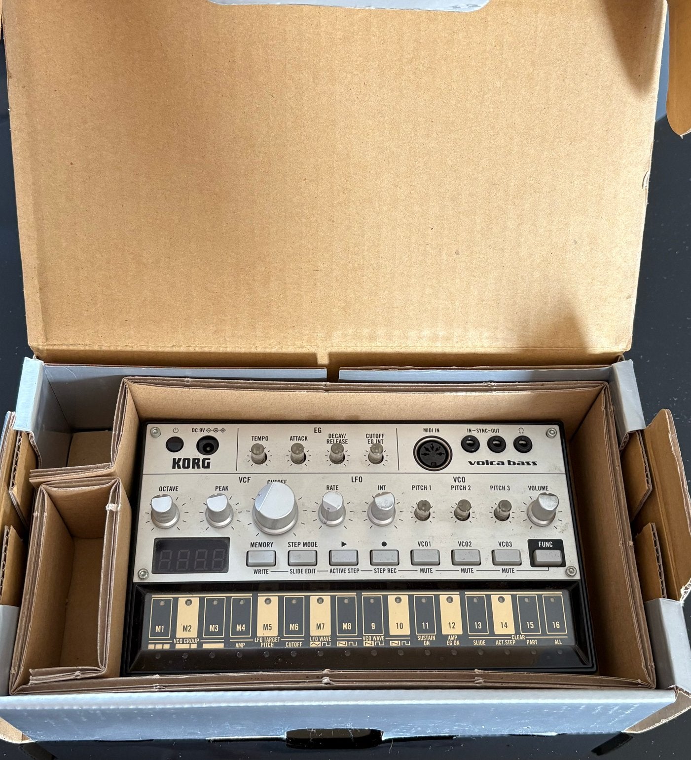 Korg Volca Bass Analoge Bass Machine - Zo goed als nieuw, Ophalen of Verzenden, Zo goed als nieuw, Korg