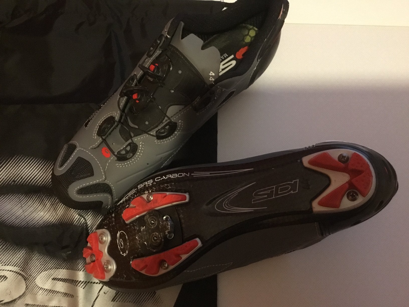 SIDi tiger SRS mtb schoenen, Ophalen of Verzenden, Zo goed als nieuw, Helm