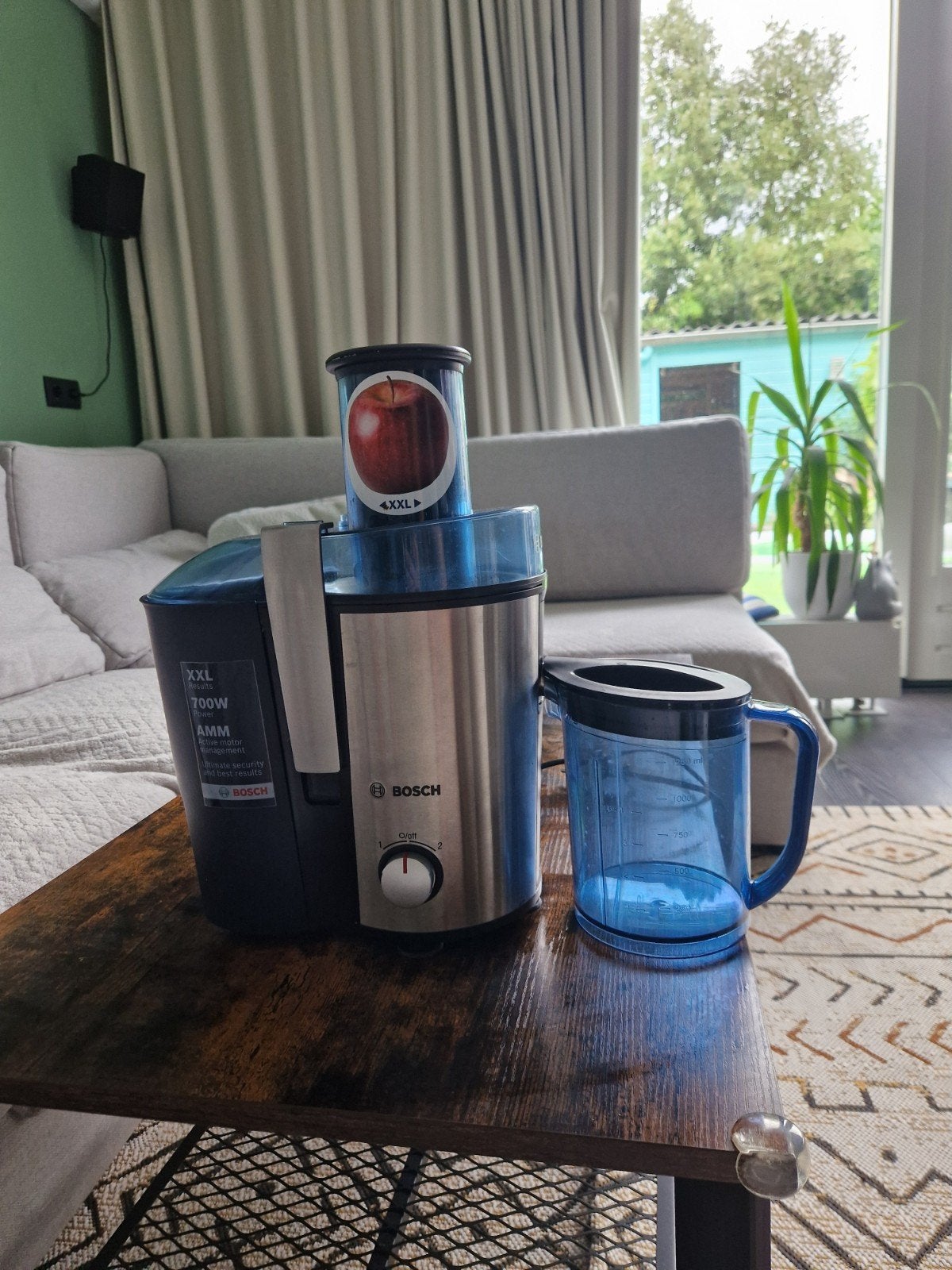 Bosch Sapcentrifuge - XXL 700W -, Ophalen, Gebruikt, 1 tot 2 liter, 2 snelheden
