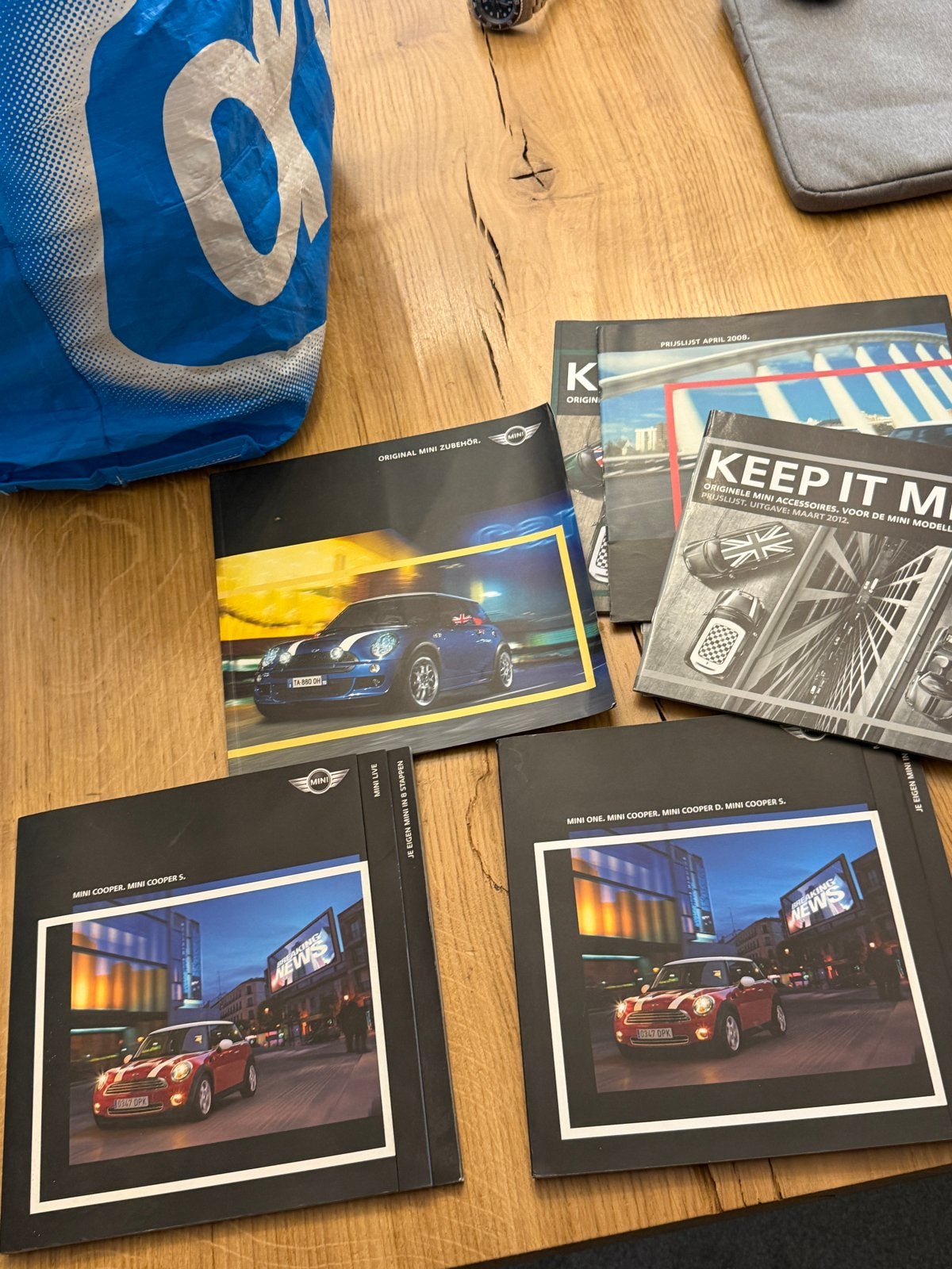 Mini Cooper folders en brochures, Boeken, Ophalen of Verzenden, Zo goed als nieuw