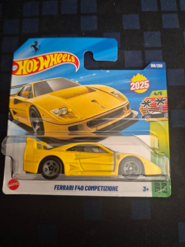Hot Wheels Ferrari F40 Competizione, 1:50 of kleiner, Auto, Nieuw, Ophalen